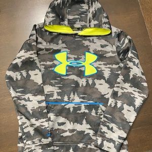 Boys L Under Armour Storm Hoodie